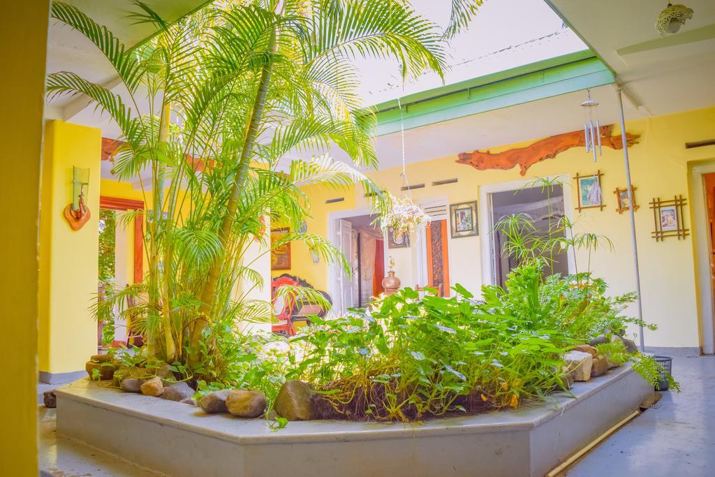 Shammie Guest House Hikkaduwa Exteriér fotografie